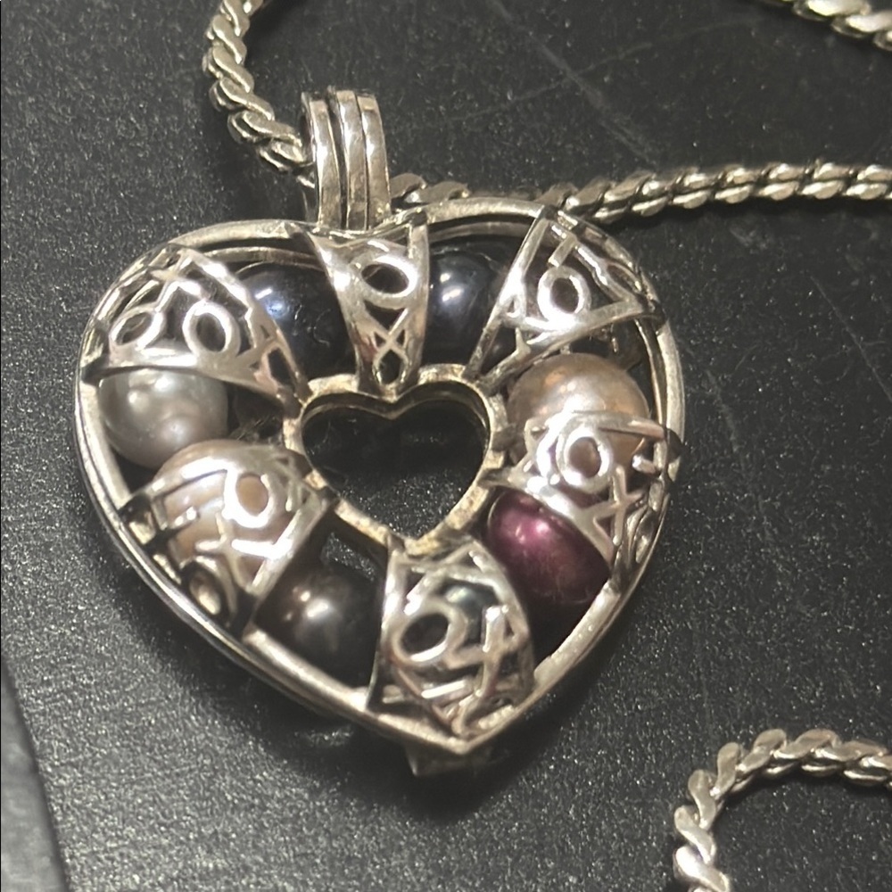 Elegant Silver Heart pearl cage Pendant Necklace
